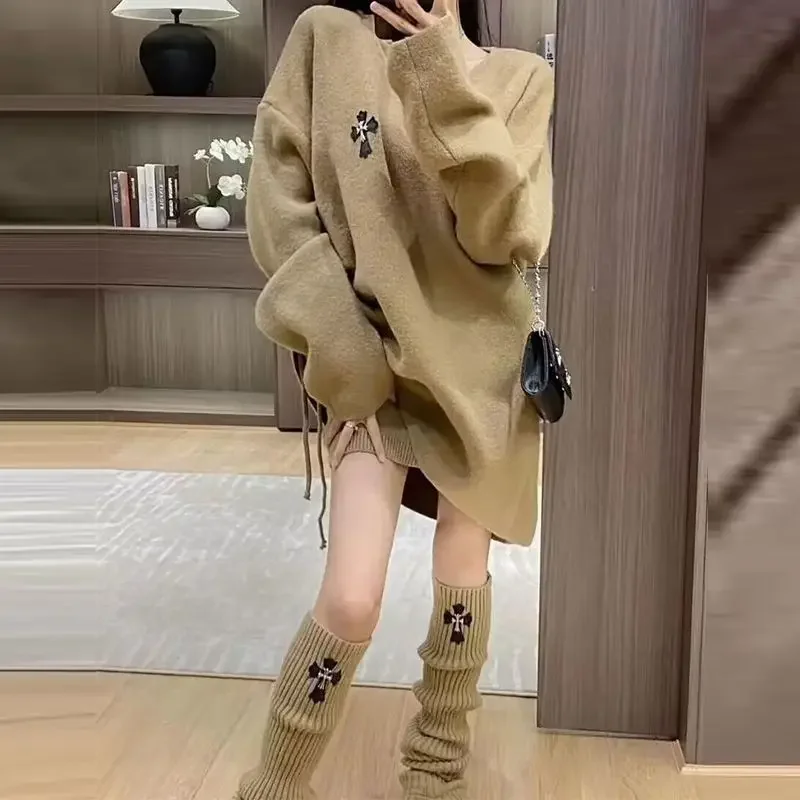 

Sweet Hot Girl Knitted Suit Women's Spring and Autumn Cross Loose Drawstring Sweater Short Skirt Leg Cover Three-piece Set
