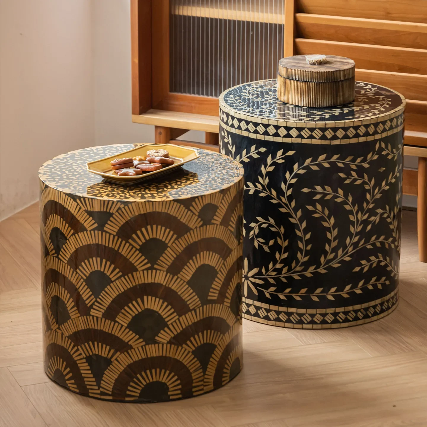 Black gold bamboo rattan pattern round small side table luxury living room sofa coffee table sitting stool