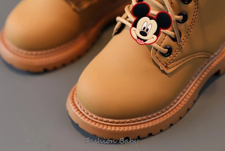 Buty zimowe dla dzieci Mickey Minnie Spring dziecięce wodoodporne buty antypoślizgowe niemowlęta chłopcy buty dziewczęce modne trampki maluch