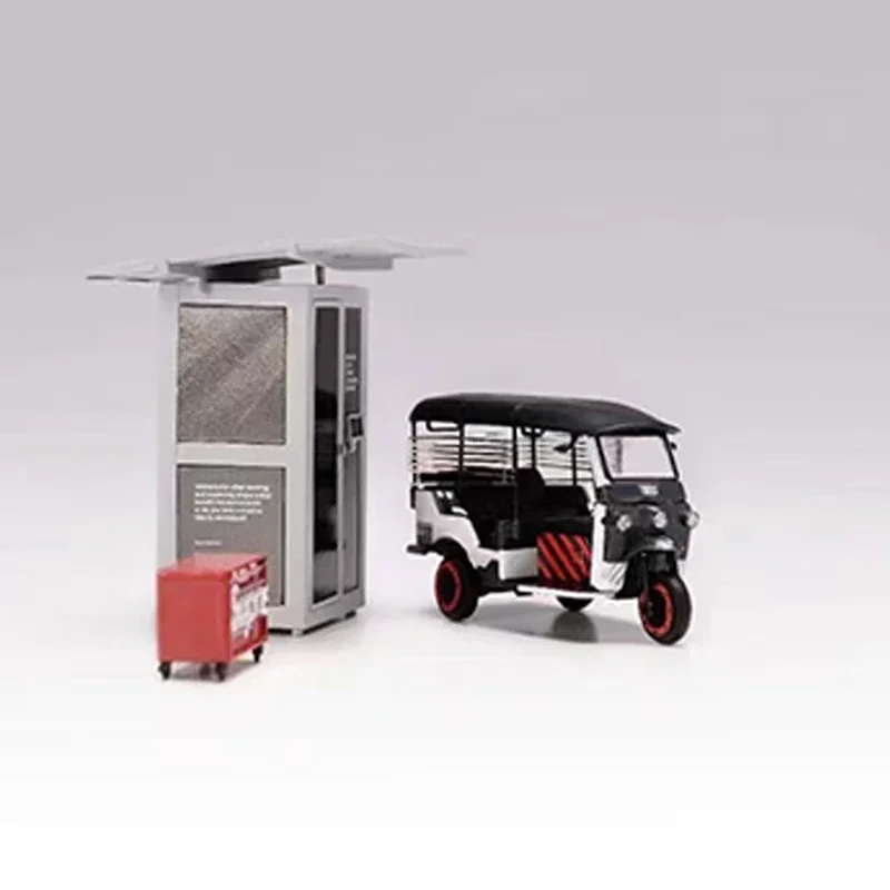 Stance Hunters x Street Weapon 1:64 Tuk Tuk Model Car Pack W/Charging Station and Toolbox LTD 999