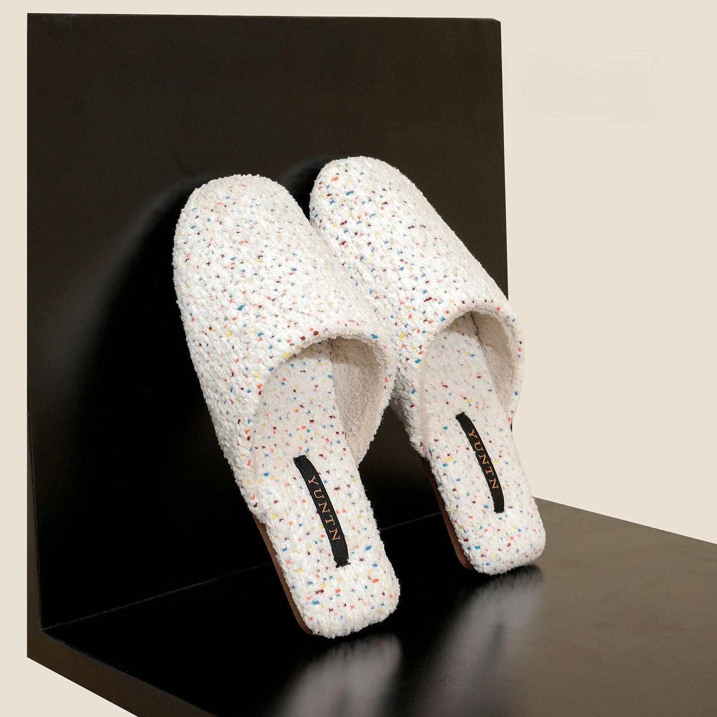 New Autumn and Winter Sweet Jelly Bean Fleece - Lined Cotton Indoor Non - Slip Home Slippers for Women in High - end Tweed
