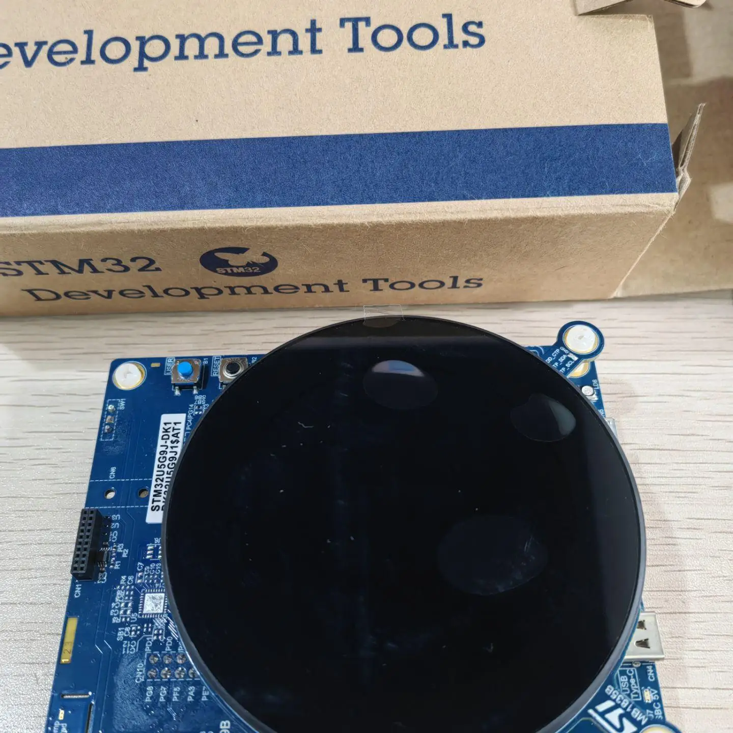 

Brand new original development board STM32U5G9J-DK1