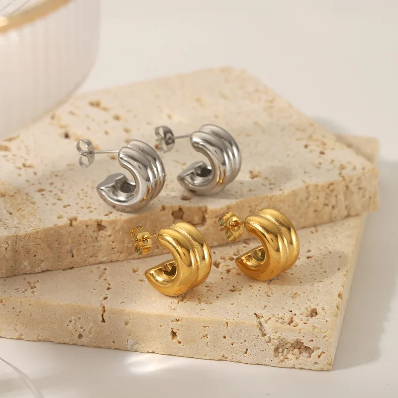 CARLIDANA Connected Double Ring Gold Color CC Shape Earrings Stainless Steel Pvd Gold Plated Stud Earrings For Women Jewelry