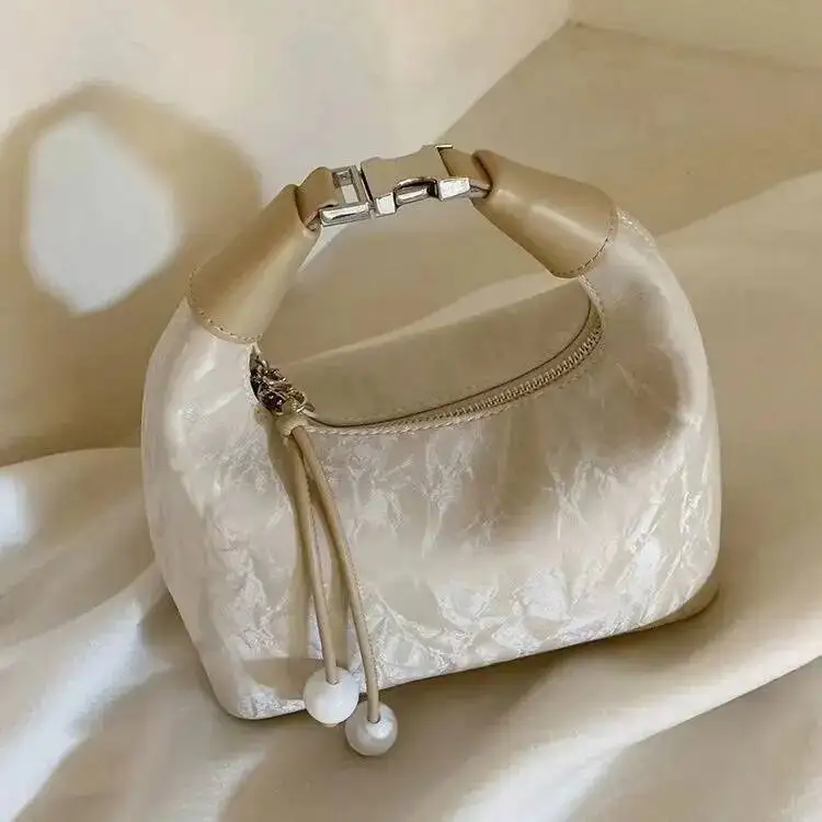 

Bloom Chinese Style Y2k Hand Women Vintage Pu Leather Handle Hobos Bags Purse Female Retro Elegant Messenger Bag Aesthetic