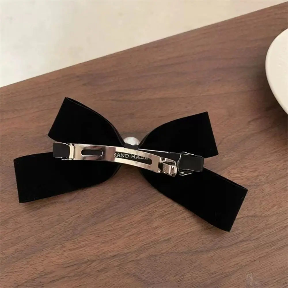 

Retro Pearl Velvet Bow Hair Clip Korean Style Barrettes Bowknot Hairpin Headdress Hair Accessories Children