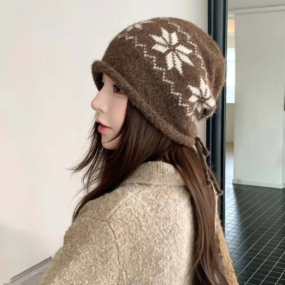 Snowflake Knitted Beanie Hat Drawstring Keep Warm Jacquard Knitted Hat Korean Style Pile Cap Warm Knitted Cap Cold Weather