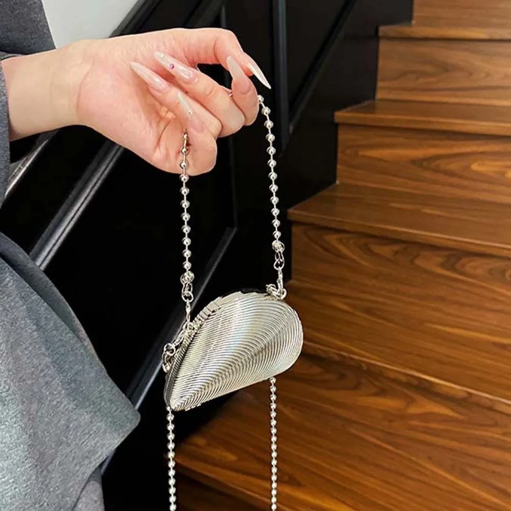 

Portable Elegant Banquet Chain Bag Luxury 3D Metal Shell Handbag Waterproof Mini Clutch Pouch Women