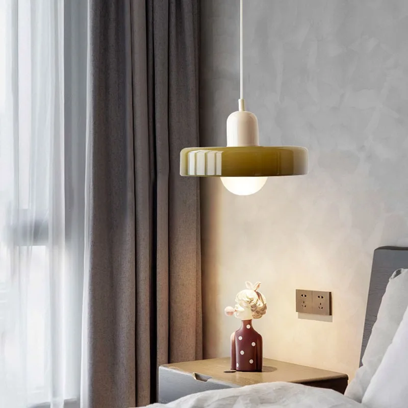 Lampe LED suspendue en verre au design nordique, luminaire décoratif d'intérieur, idéal pour un salon, une chambre à coucher, un bureau, une salle à manger ou un Bar, couleur bonbon