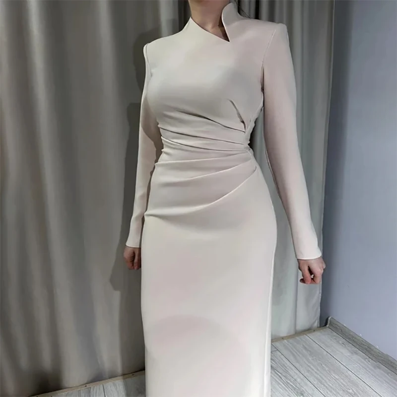 Personalização de vestido de noiva destacável com ombro de fora Macacão branco longo elegante linha A