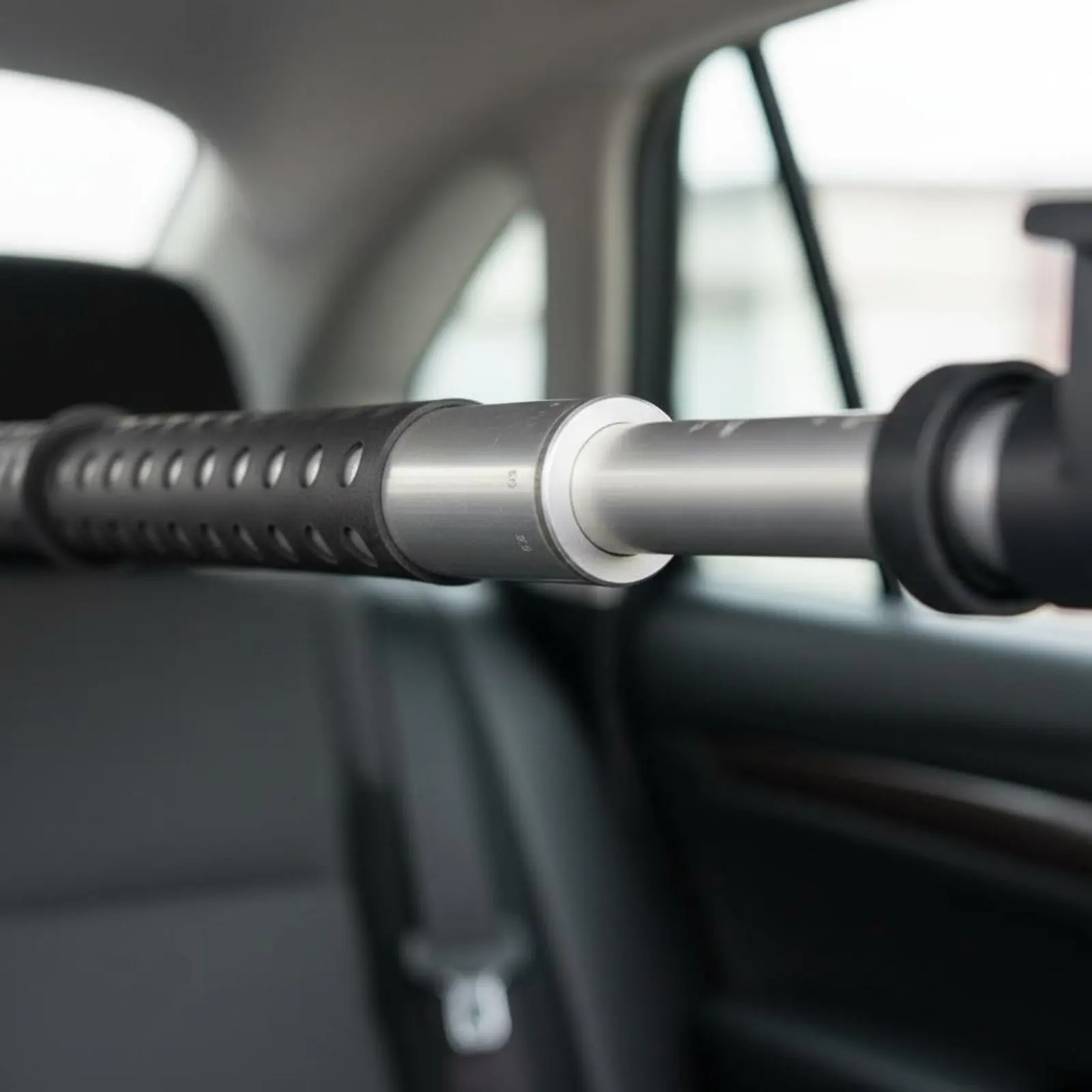 Telescopic Car Clothes Bar No Tools Needed Car Interior Clothes Hanging Rail Expandable Vehicle Hanger Rod Sturdy Duty