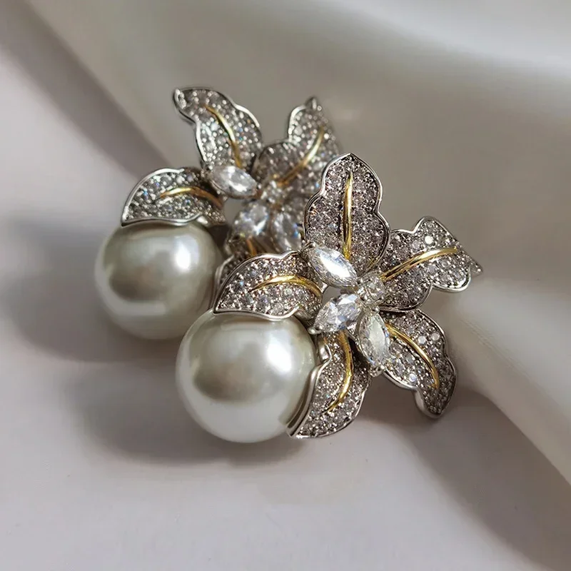 Preciosa flor de imitación de perlas para mujer, pendientes de lujo con incrustaciones de piedra CZ brillante, joyería de boda de moda, lotes al por mayor