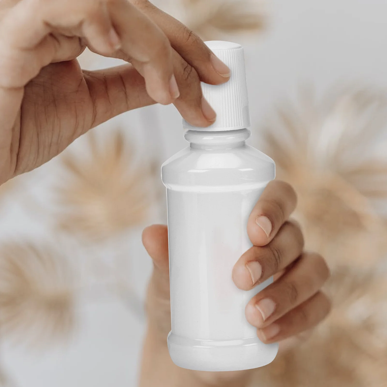 

6Pcs Empty Mouthwash Travel Bottle Sturdy Pet Material Leakproof Sub Container for Daily Use Mouthwash Sub Bottle