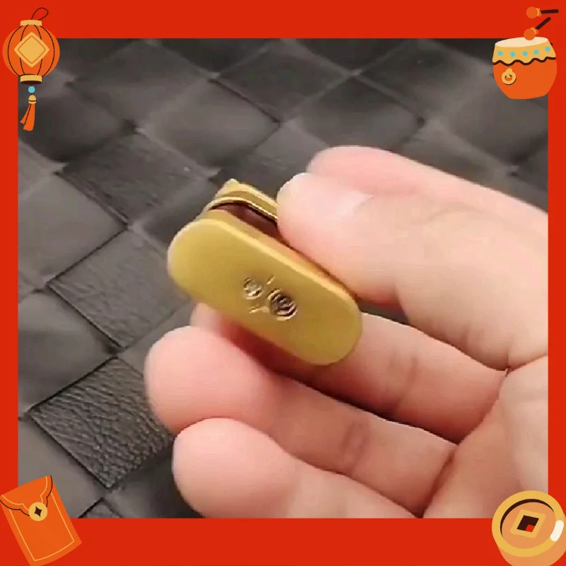 2026 New Visual  Transparent  Window Gas Lighter Creativ e Retro Grinding  Wheel Open  Flame  Lighter Smoking  Exquisite  Gift