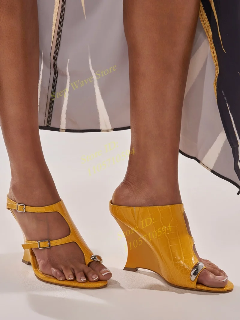 Open Toe Wedges Slippers Yellow Stone Pattern Buckle Strap Runway 2026 Summer Women Dress Shoes Silver Metal Buckle Decor