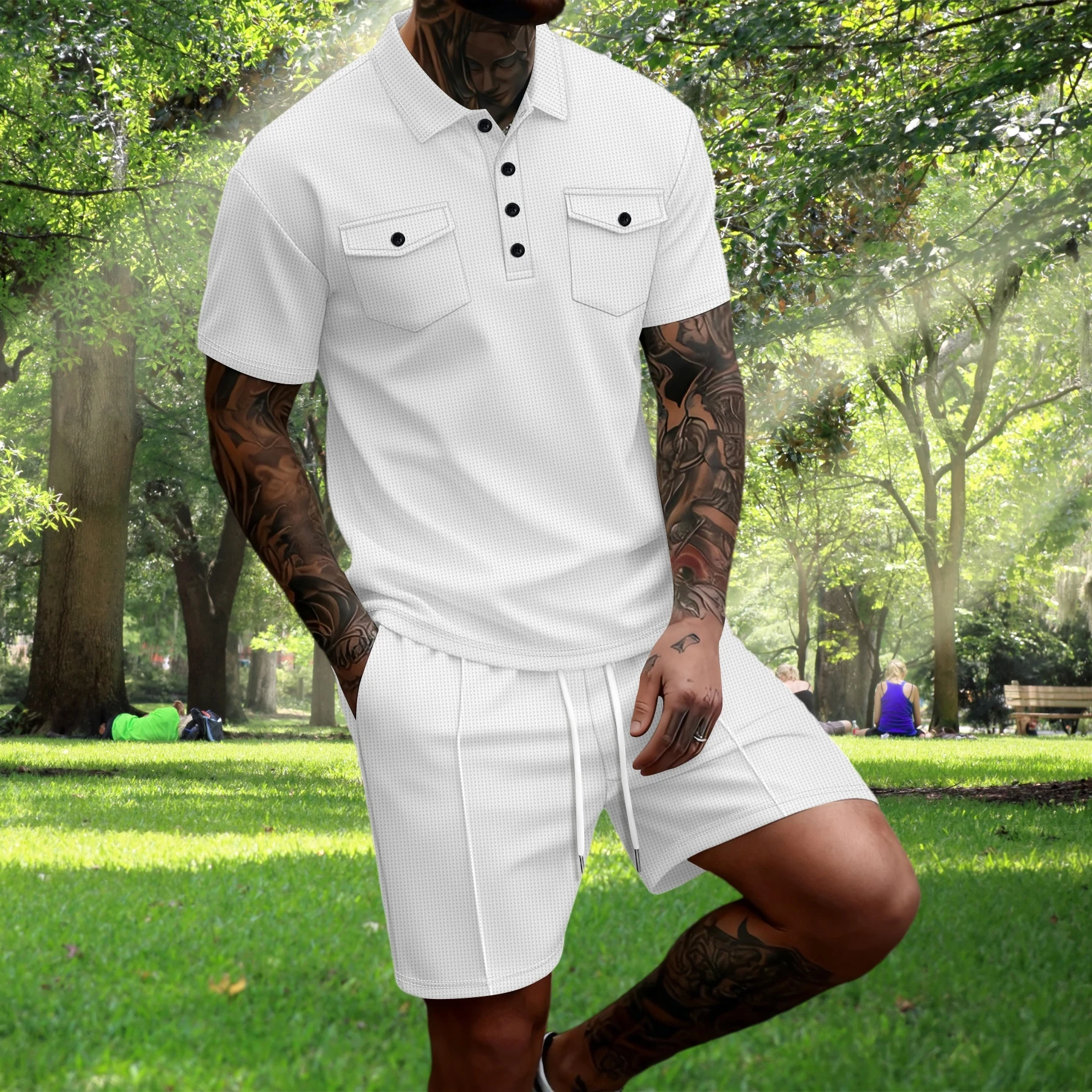 Men's casual sports short-sleeved suit, short-sleeved polo shirt with pockets, paired with shorts set with drawstring design.