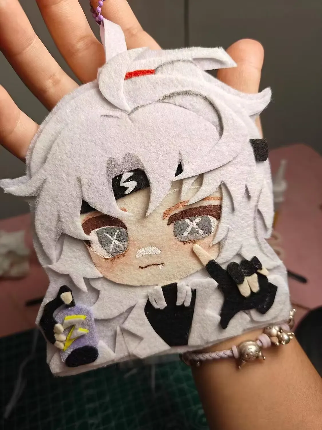 Подвеска ручной работы из нетканого материала «Identity V» «Лока», веерочная сумка для аксессуаров, украшение высокого уровня внешнего вида