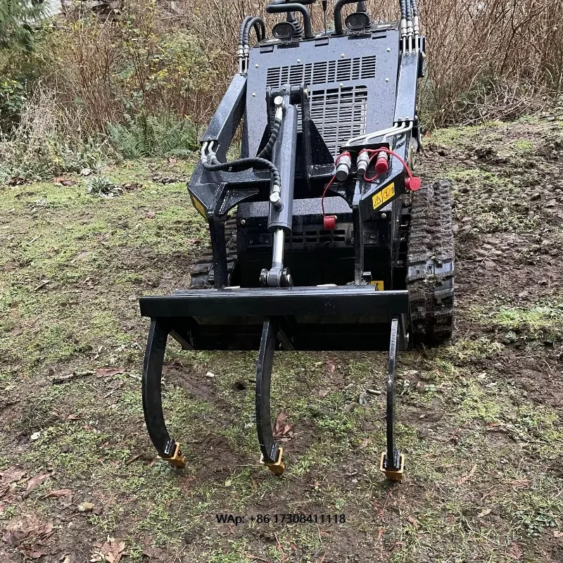 Triple Tooth Soil Ripper for Ground Breaking, Land Preparation and Soil Loosening Applications