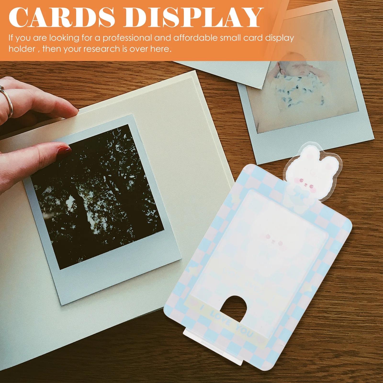 حامل شارة مدمج بأكمام صغيرة، حامل عرض الصور على سطح الطاولة، حامل عرض البطاقة البلاستيكية لمنظم بطاقة الهوية