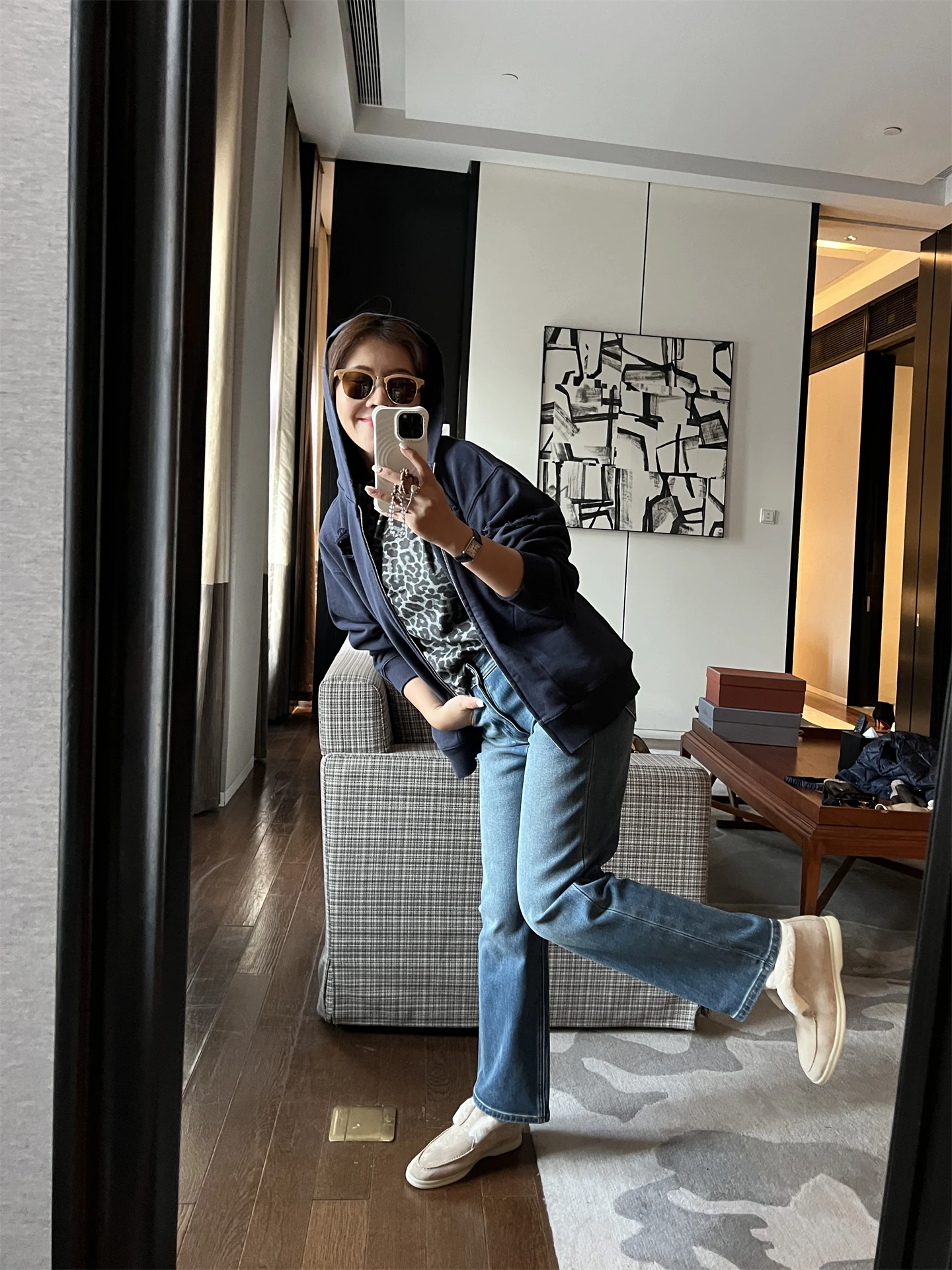 

Loose oulder Hole Ripped Sweatirt Hoodie Blue Casual Hat irt Spring New Sle Worn Feeling Cotton Long Sve Women's Top