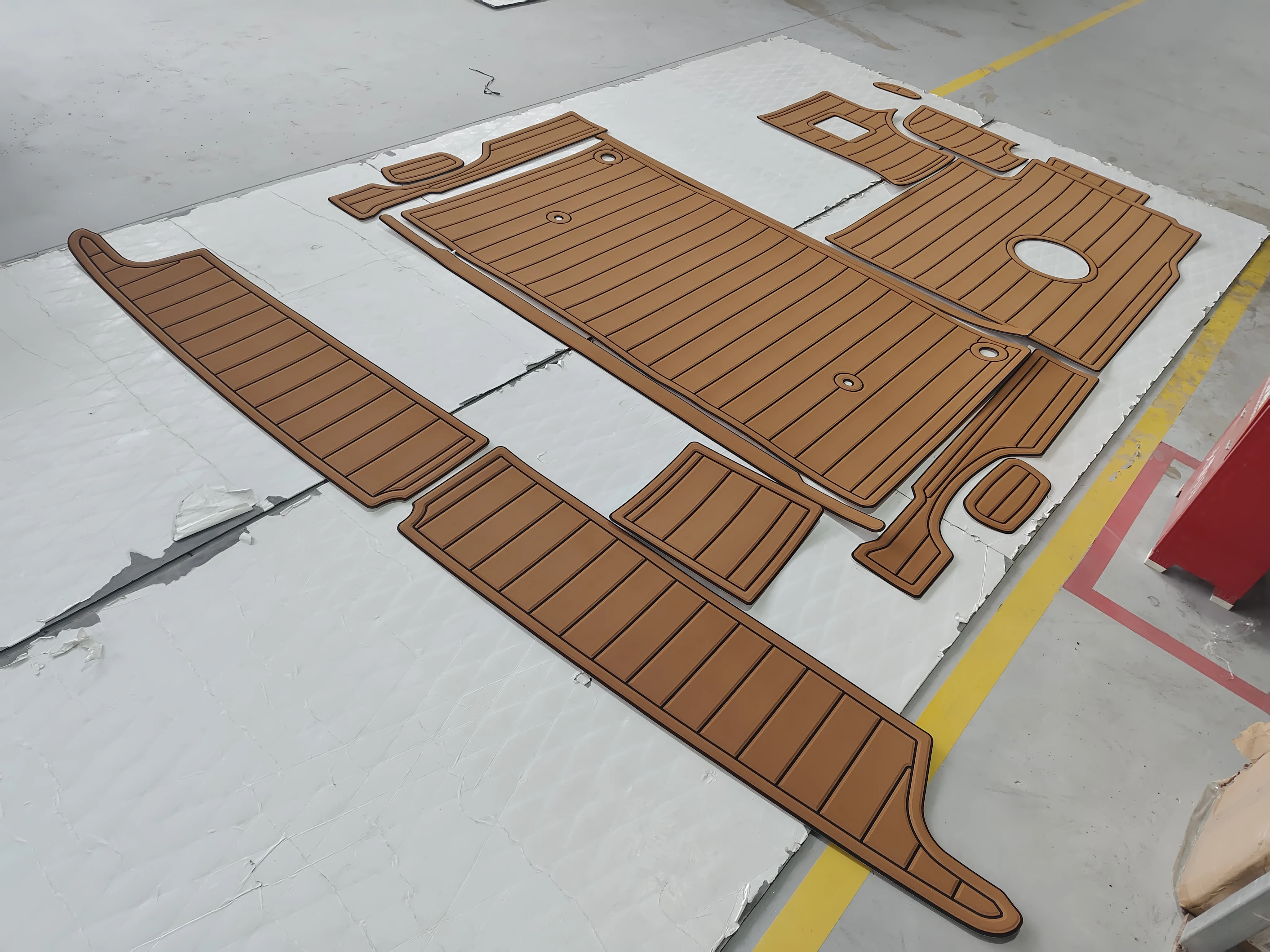 KXKZREN Custom EVA Foam Boat Flooring Pad for 1999 Bayliner 2855 Decking Mat Marine Carpet Non-Slip Self Adhesive Faux Teak Deck