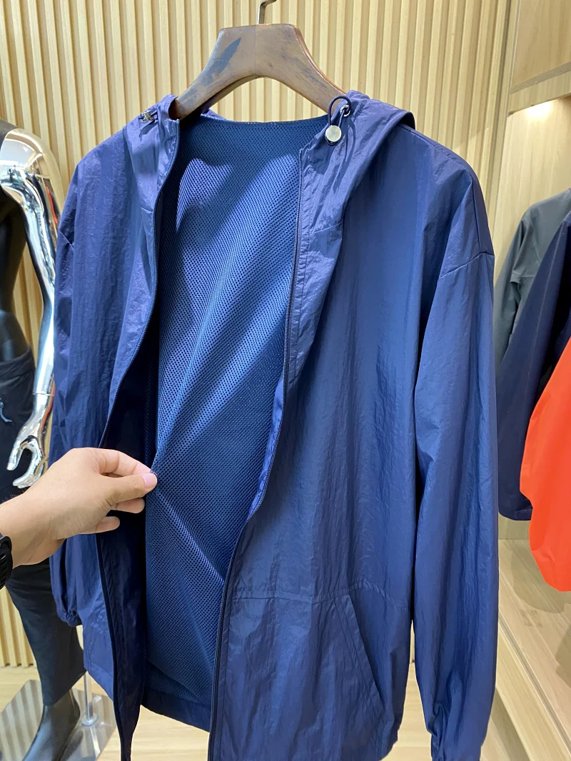 الشباب في الهواء الطلق خفيفة الوزن تنفس مقاوم للماء حماية من الشمس Jaet الرجال ربيع الخريف الوقوف تناسب معطف طويل Sve مقنع