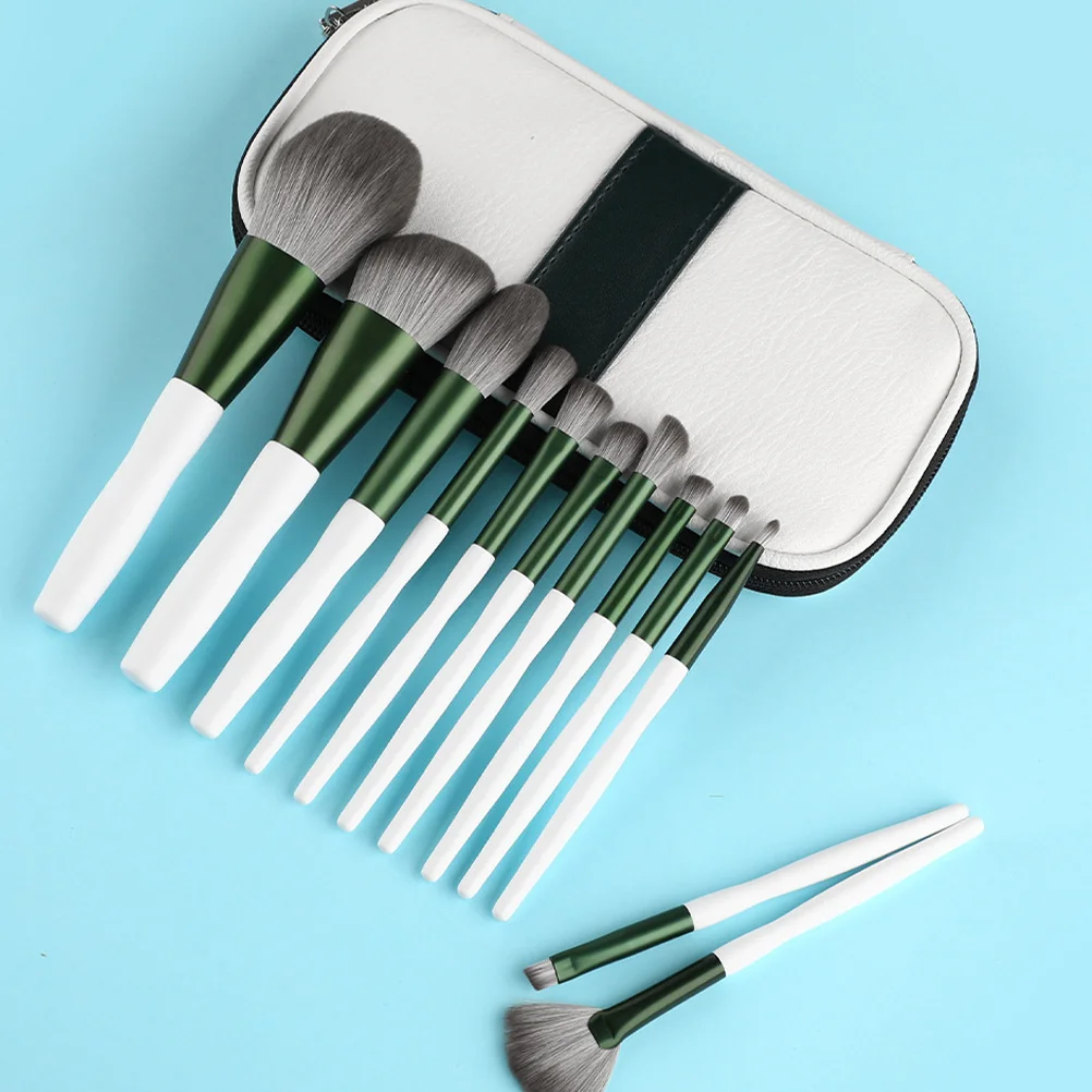 

12pcs Wood H Makeup Brushes Kit Premium Material Cosmetics Tools Foundation Eye Shadows Blush Brush Daily Use