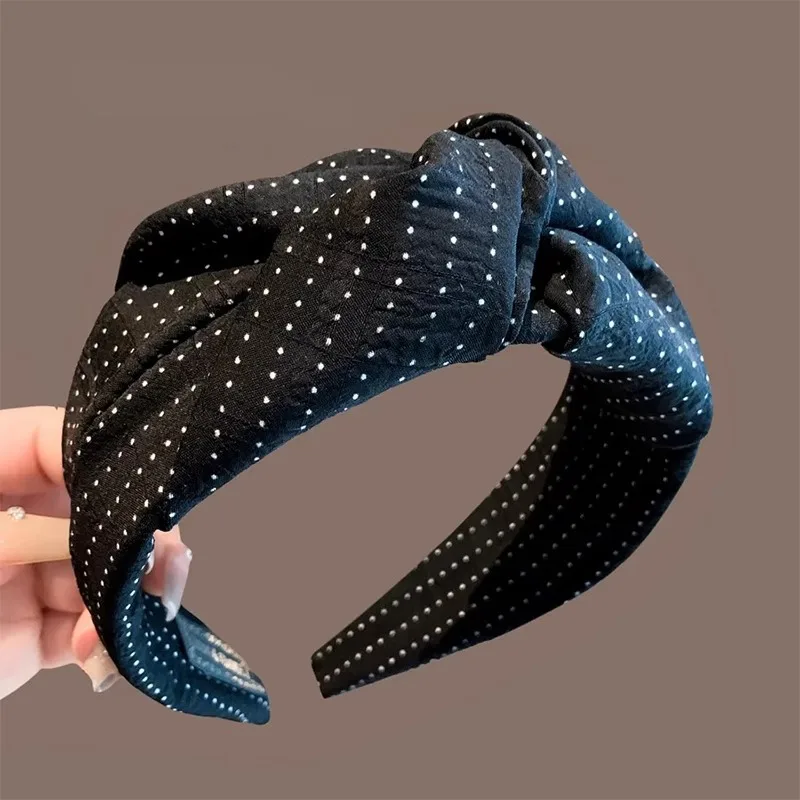 

New headband with wave points, retro knotting, increased height, furnace top temperament, wide edges, small face, and hairpins