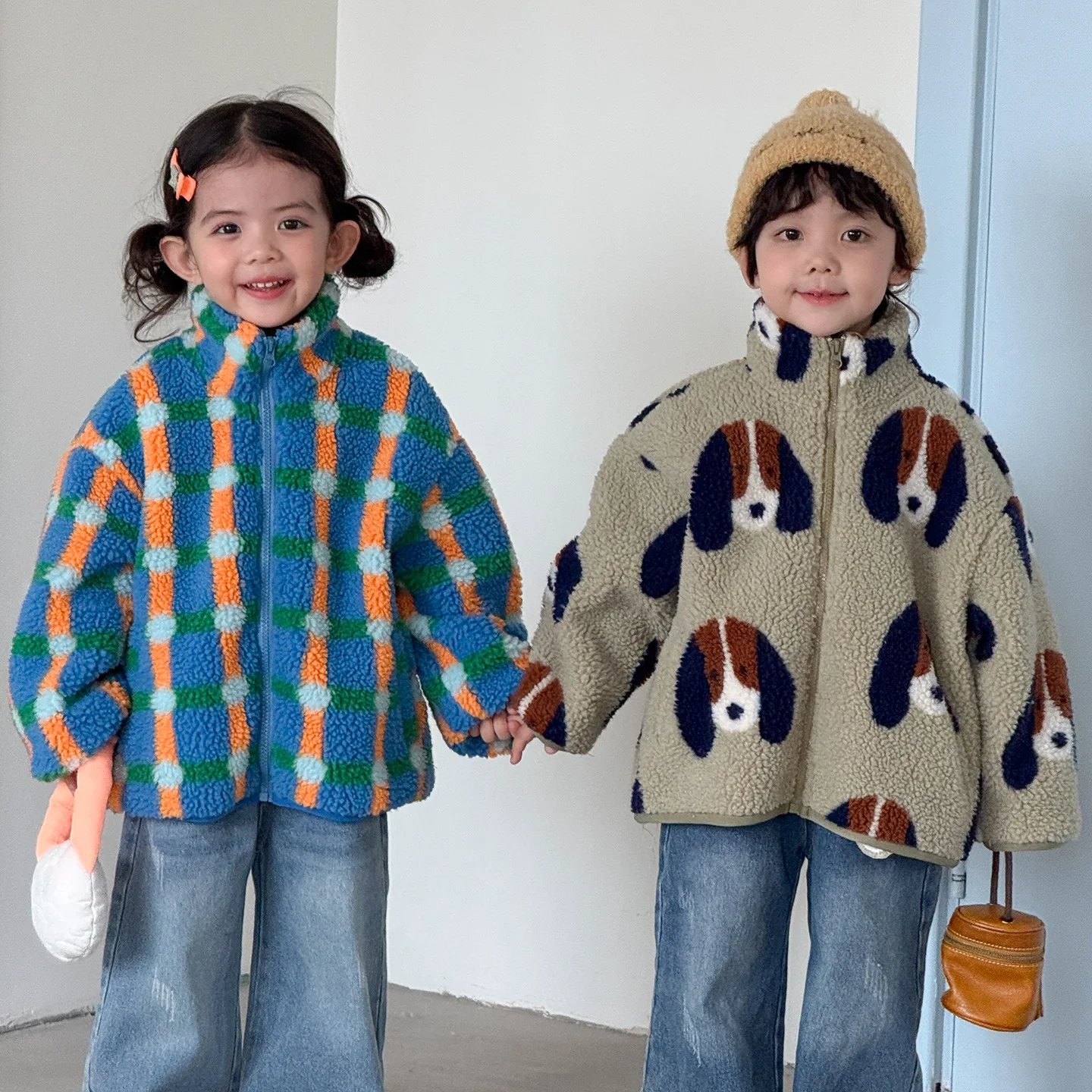 Children's Outerwear Jacket Coats with Thickened for Boys and Girls' Winter Clothing 2026 New Autumn and Winter Baby Fur Top