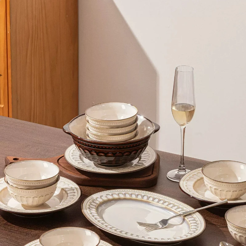Nordic Modern Dinner Set Plates Unique Aesthetic Elegant Luxury Dinner Set Ceramic Bowl Christmas Bajilla Ceramica Dinnerware view 5