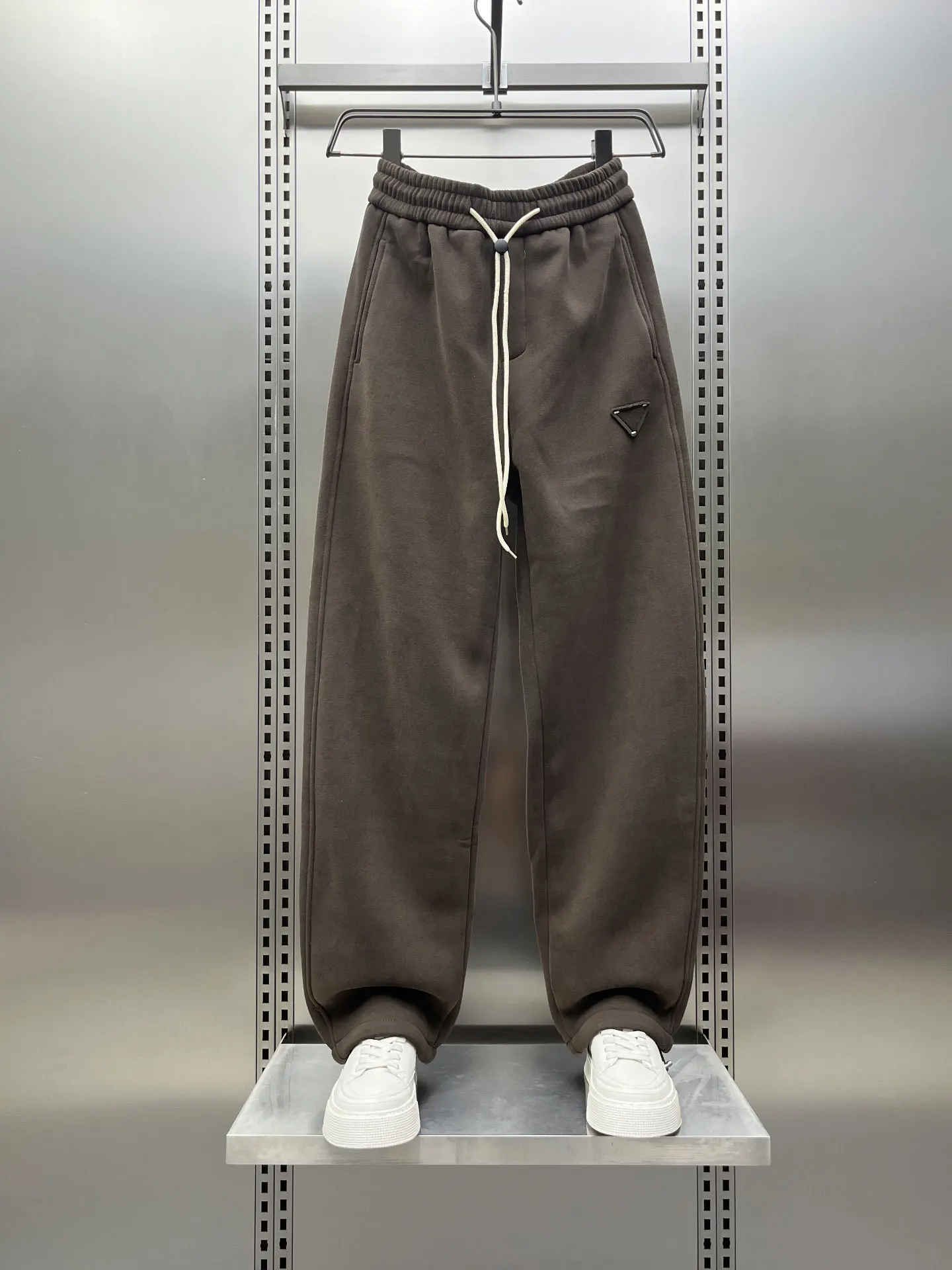 

Мужские зимние повседневные брюки Thiened Fce на подкладке с эластичной резинкой на талии, свободные американские прямые спортивные штаны, модные