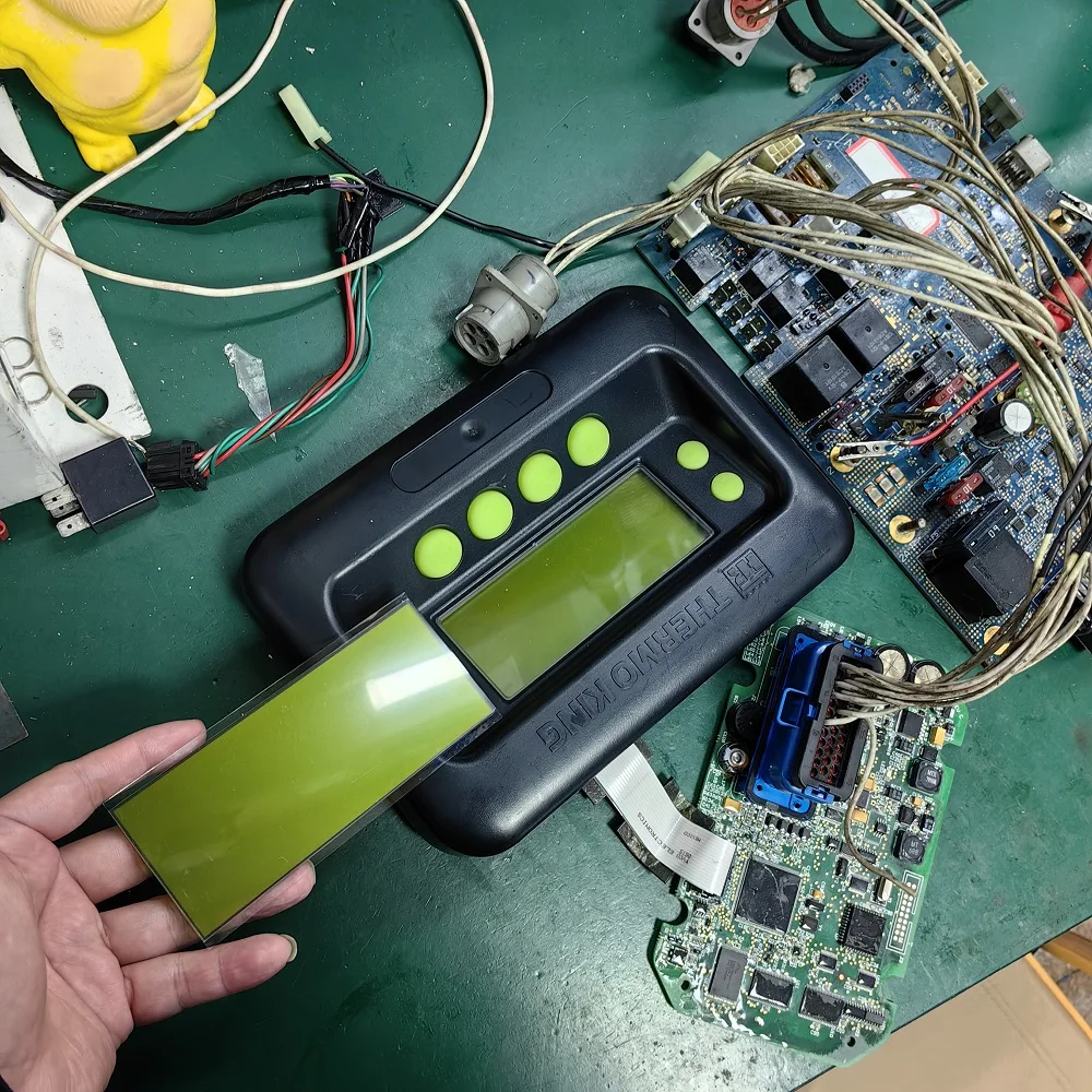 

CA-8452372-LCD Screen for SR2/SR3/SR4 HMIs, Aftermarket Alternative Thermoking Spare Parts SB 210 230 Train Unit Parts