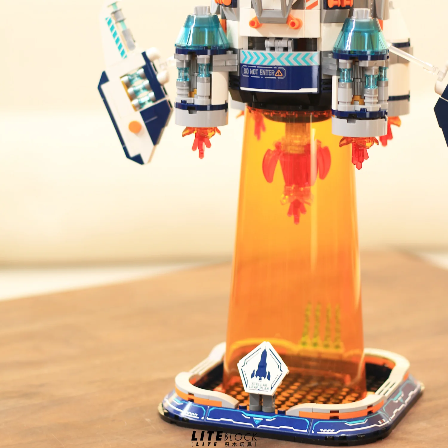 950 pçs moc criatividade técnica aeroespacial foguetes blocos de construção tijolos montagem modelo brinquedos diy para crianças presente aniversário