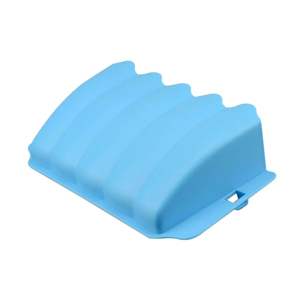 

1PC Plastic Animal External Grass Frame Can Be Fixed Small Pet Grass Basket Rabbit Grass Pet Grass Frame (Random Color)