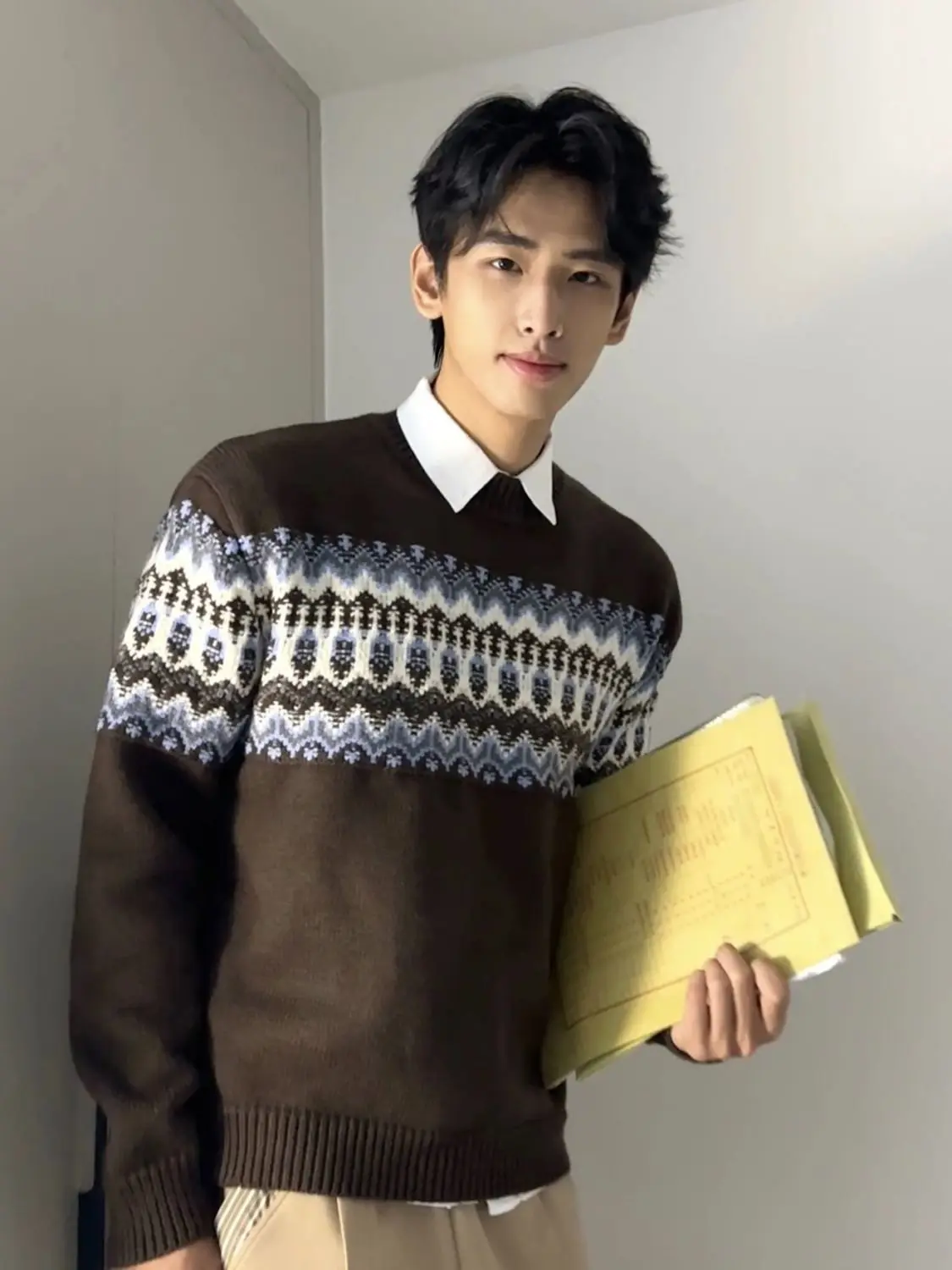 

Ретро-свитер в американском стиле с узором Fair Isle, коричневый, вязаный, повседневный, свободного кроя, для мужчин и женщин, модный, для пар, теплый зимний топ