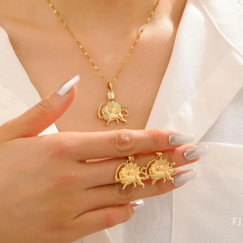 

[YU] 1 комплект винтажных серег-подвесок с короной, львом и солнцем, ожерелье для мужчин и женщин, из нержавеющей стали, золотого цвета, аксессуар для костюма, подарок