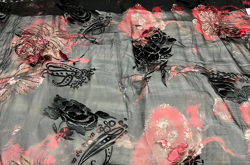 High Quality Real Silk Fashion Cloth Semi-Transparent Cut Flower Embroidery Sequins Featured Design Designer Fabric