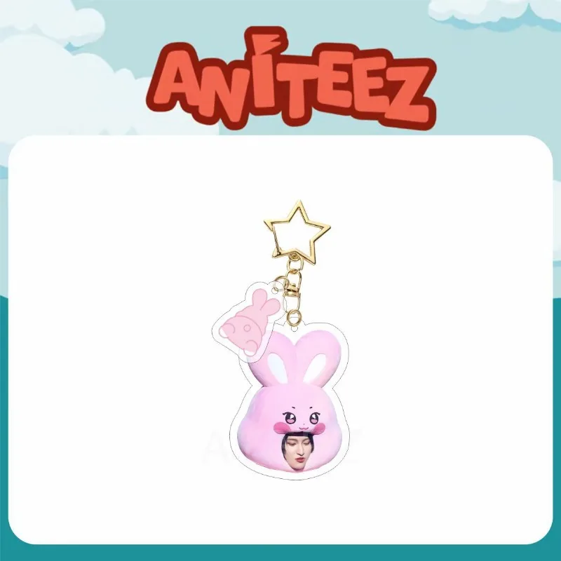 KPOP 2024 ANITEEZ マーチキーホルダー女性男性かわいいファッションアクリルキーリングホルダーギフトカーバッグチャームアクセサリー