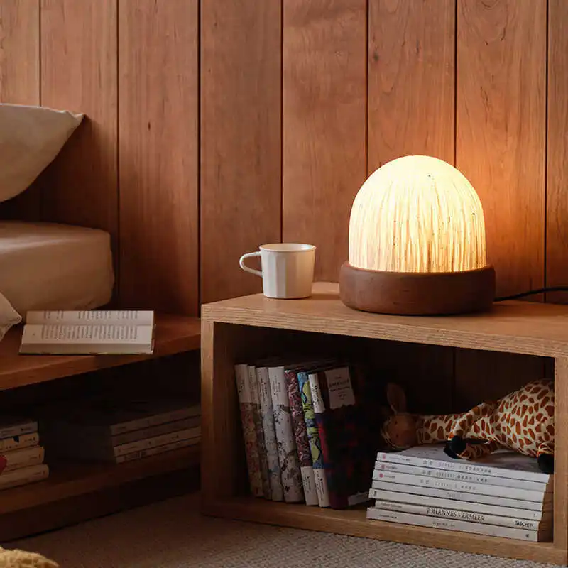 

Acorn lamp, solid wood handmade desk lamp, Japanese bedroom bedside lamp, living room creative atmosphere lamp