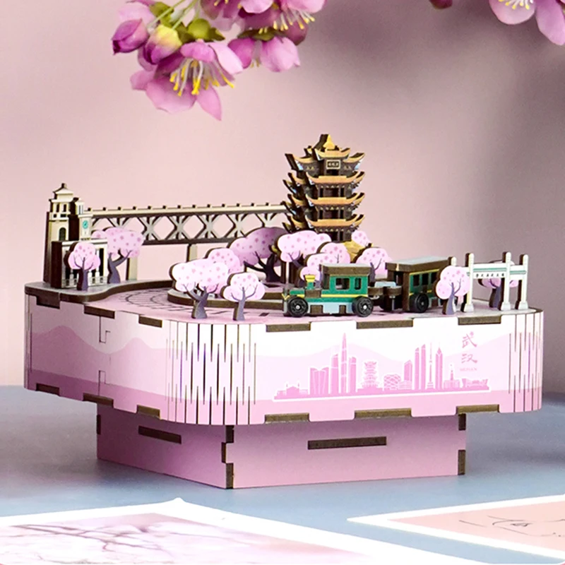 DIY 3D Drewniana pozytywka Wuhan's Cherry Blossom Miniaturowe zestawy modeli Puzzle ze światłem może poruszać dla przyjaciela Prezenty urodzinowe