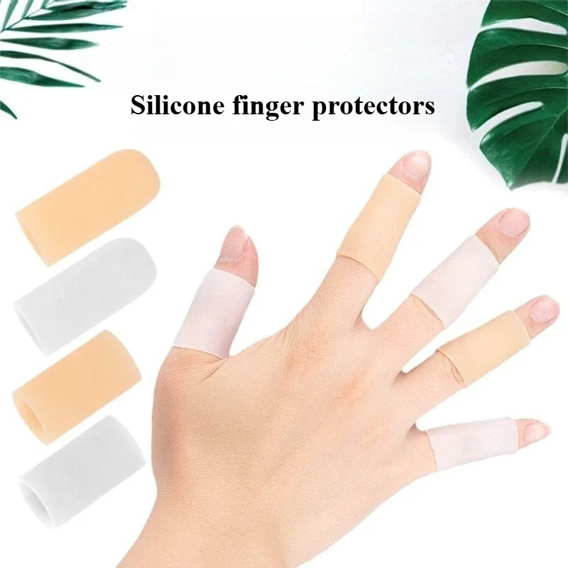 

Universal silicone finger caps for saxophone and clarinet, designed to relieve pain and suitable for various brands.