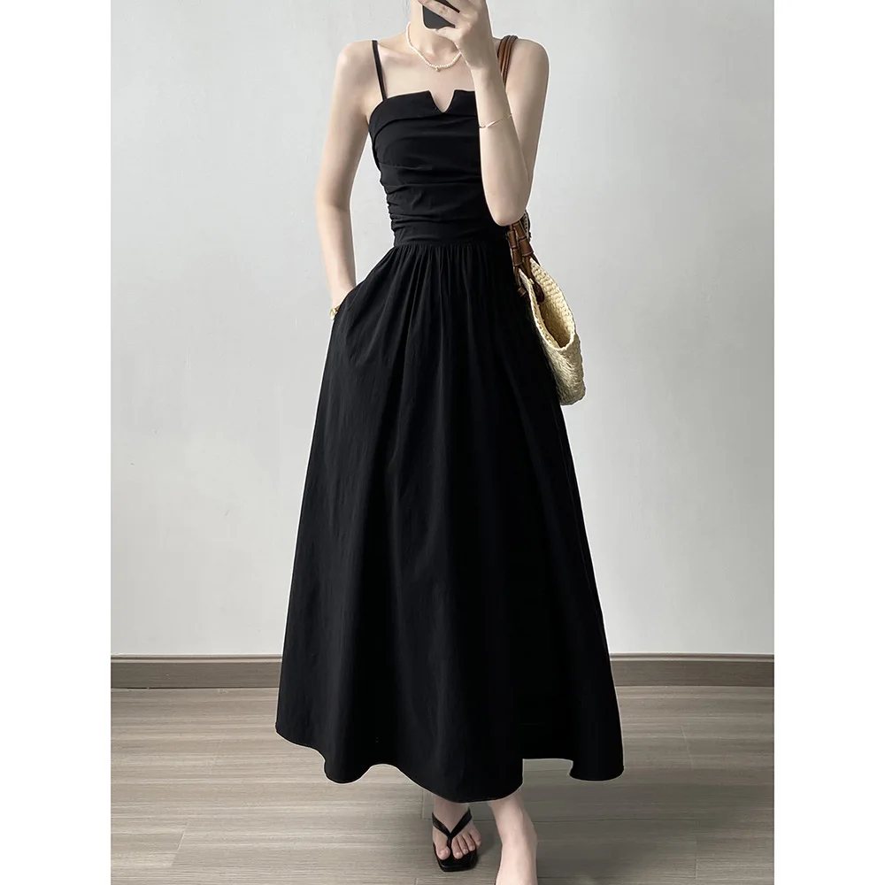 

Wrinkle suspender dress 2025 summer new French retro waist cinched A-line strapless long dress