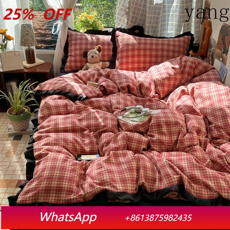 

Комплект постельного белья в клетку: классический ретро-пододеяльник из двойной пряжи и комплект простыней