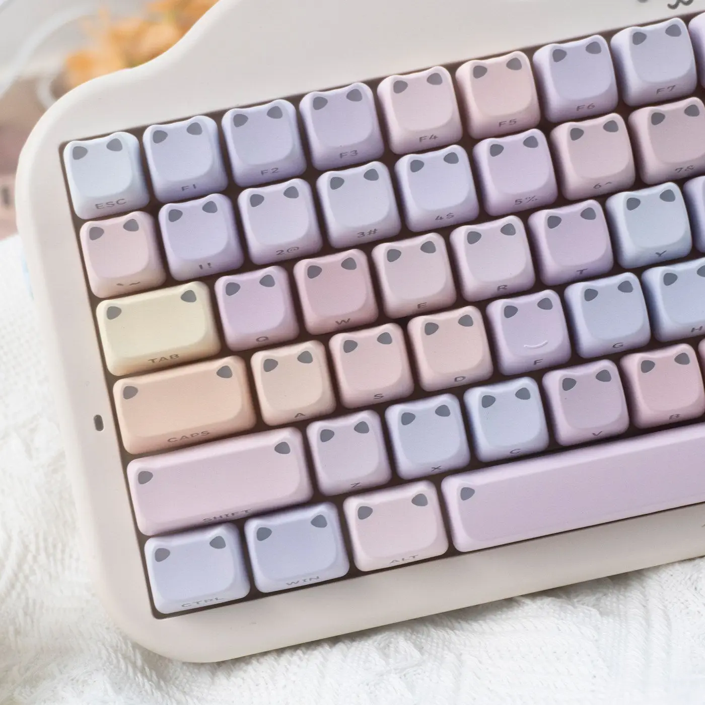 113 Key Cute Monet's Cat Key Cap Transparent Cat's Ears Keys Cap Cute Keycaps PBT MAO Profile for ANSI Made68 Mad68 Wooting 60