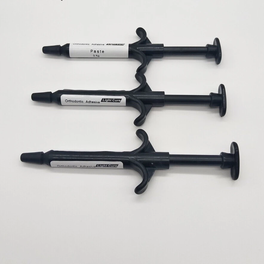 1 Pcs/Bag Orthodontics Etchant 2.5ML For Metal Bracket Tooth Surface pretreatment products Light-Curing Adhesive And Primer