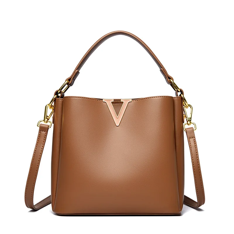 حقائب يد نسائية جلدية ذات علامة تجارية مشهورة لعام 2025 حقيبة يد فاخرة بتصميم أنيق على شكل حرف V حقيبة دلو موضة جديدة حقيبة كتف عبر الجسم #4