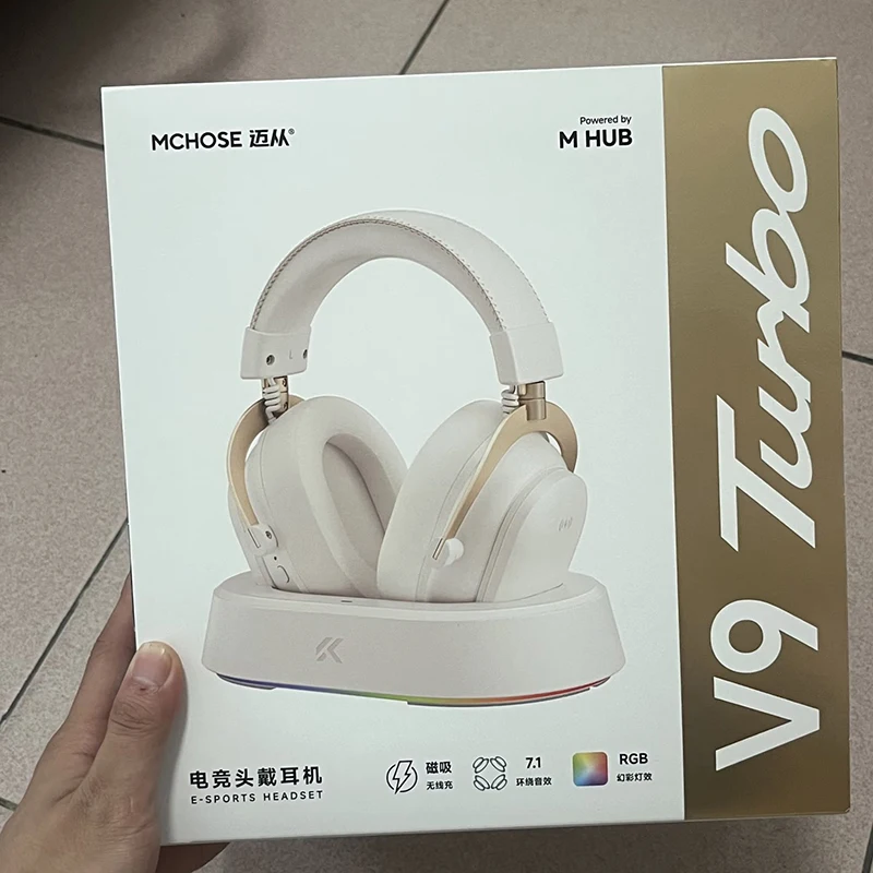 

НОВЫЕ игровые наушники MCHOSE V9 Turbo с беспроводной зарядкой, полноразмерные, с четырьмя режимами работы и микрофоном, профессиональные киберспортивные наушники