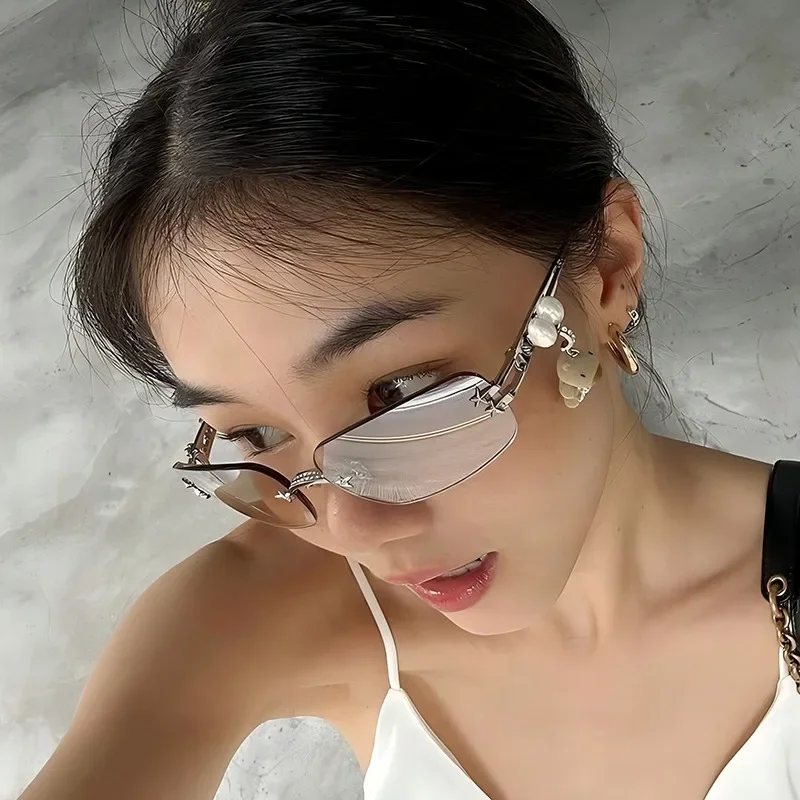 Korean Style Sunglasses for Women Rectangle Shape Rimless Y2K Hot Sexy Women's Glasses Rhinestone Outdoor