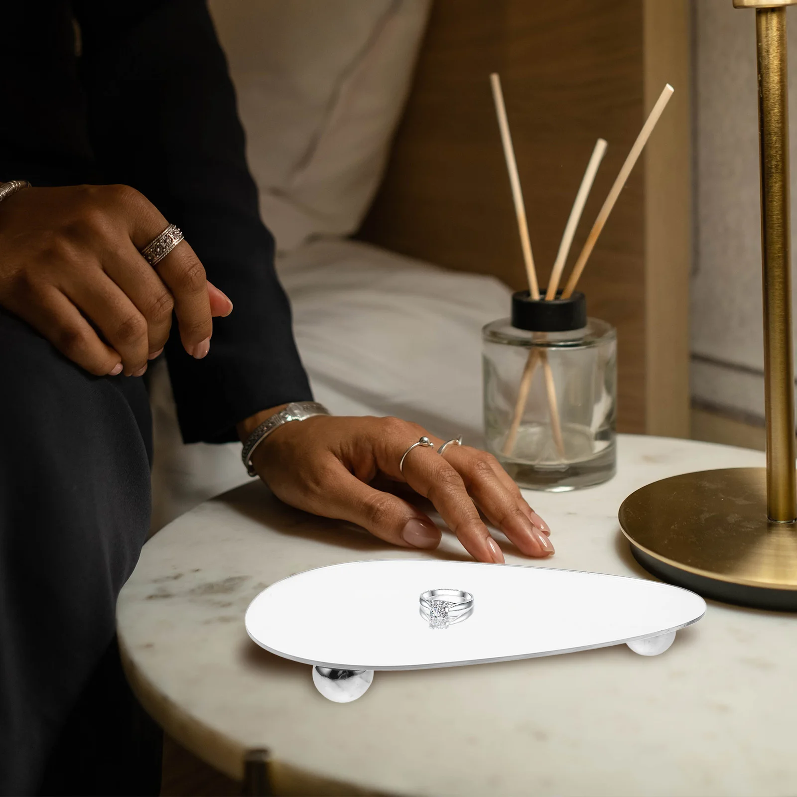 

Irregular Mirror Acrylic Jewelry Tray Unique Geometric Design for Earring Display Photo Props Reflective Display Sheet