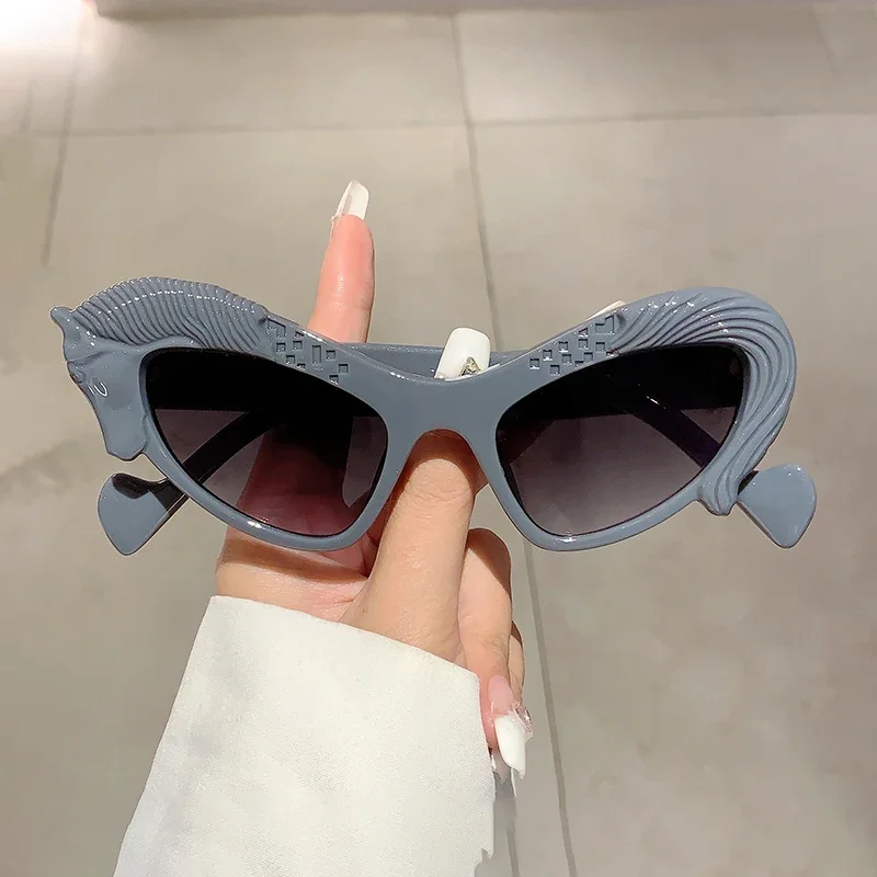 KAMMPT 2024 New Cat Eye Sunglasses Trendy Horse Shape Rim Gradient Shades Stylish Brand Vintage Design UV400 Protection Eyewear