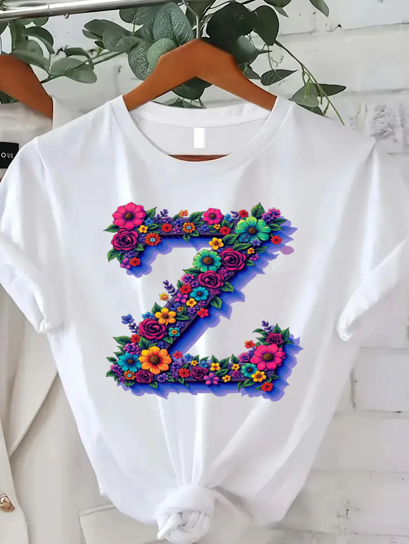 

Comfortable Women's Print T-shirt Floral Letter Z T-Shirt Women's Casual Summer Top Vibrant Print Style